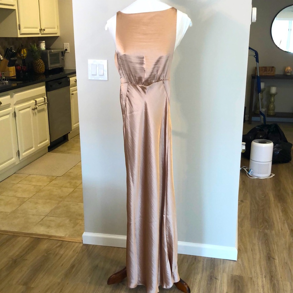 Gorgeous gold asos dress!